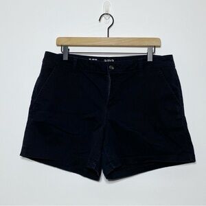 ANA Black Mid Rise Twill Short - Size 12